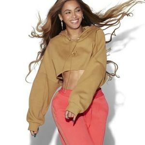 NWT Ivy Park Cropped Hooded Shrug Medium